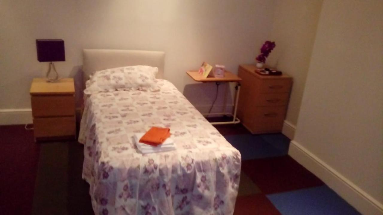 Upholland Carer 4 You Residential Home المظهر الخارجي الصورة